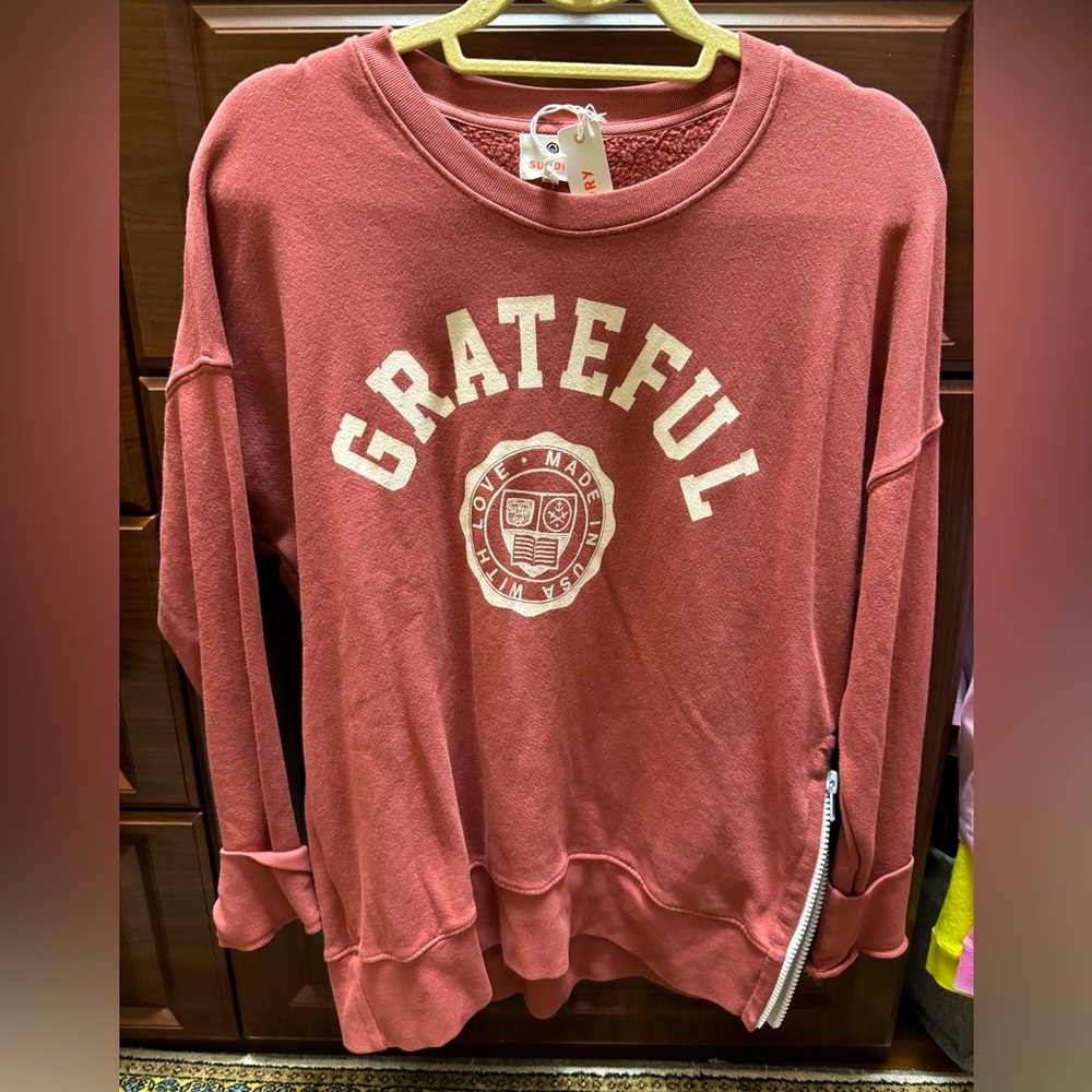 NWT Sundry Grateful Sweatshirt